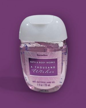 GEL ANTIBACTERIAL  BATH & BODY WORKS A THOUSAND WISHES 29 mL $65