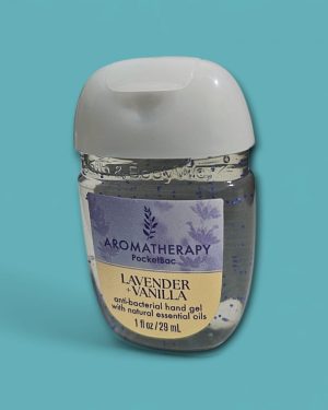 GEL ANTIBACTERIAL BATH & BODY WORS QROMATHERAPY LAVANDER + VAINILLA WITH NATURAL ESSENTIAL OILS 29 mL $65