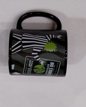 TAZA CHICA BEETLEJUICE BRILLA EN LA OSCURIDAD $299